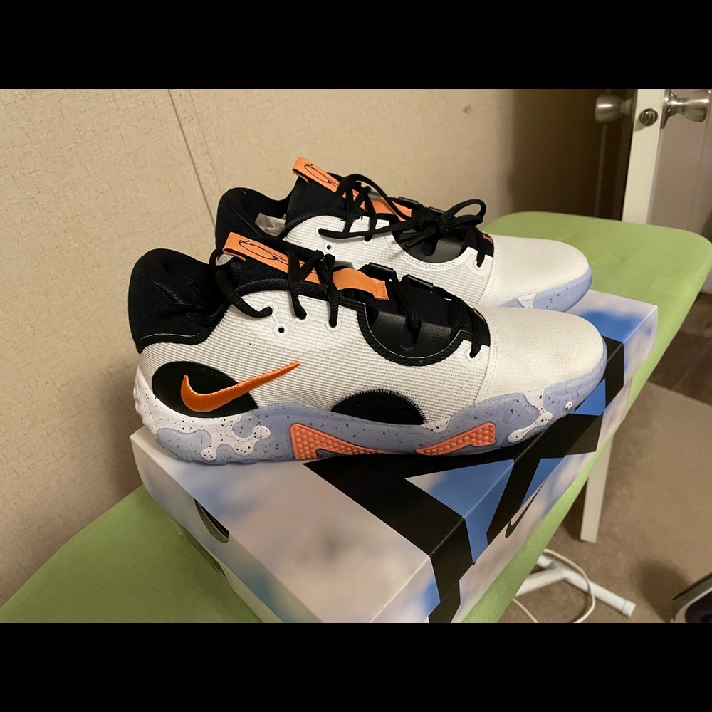 Nike PG 6!